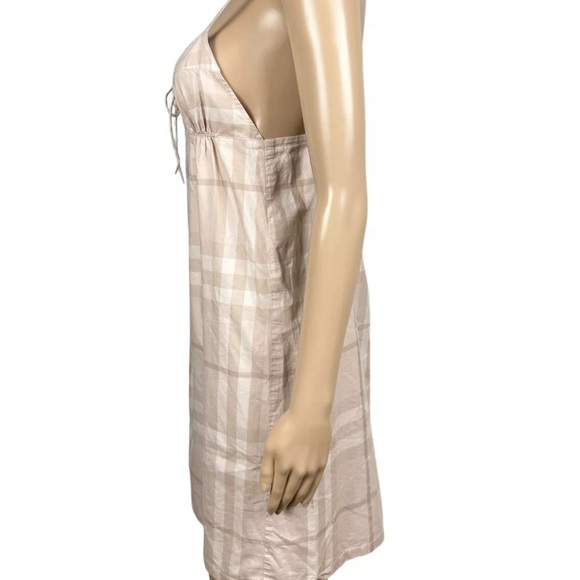 Burberry dress - Picture 3 of 4